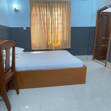 Apsara Guest House Kampot City Exteriör bild