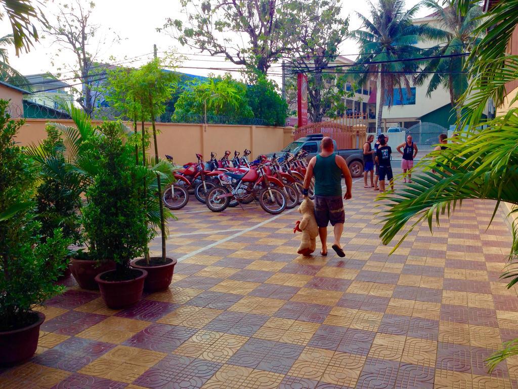 Apsara Guest House Kampot City Exteriör bild