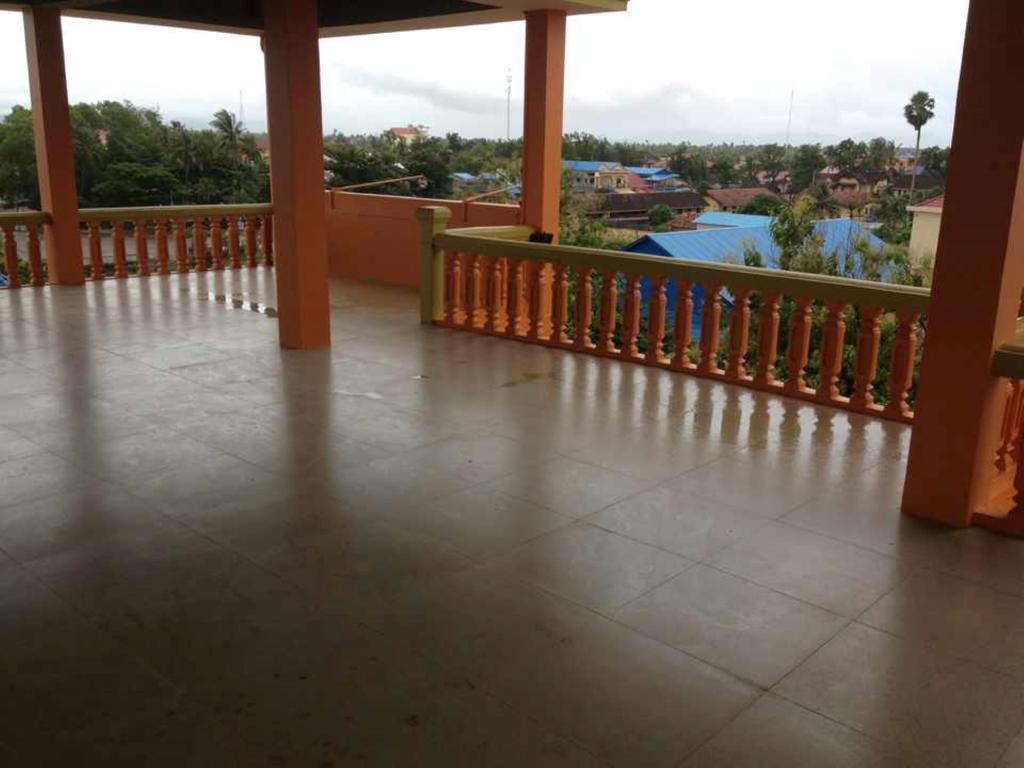 Apsara Guest House Kampot City Rum bild